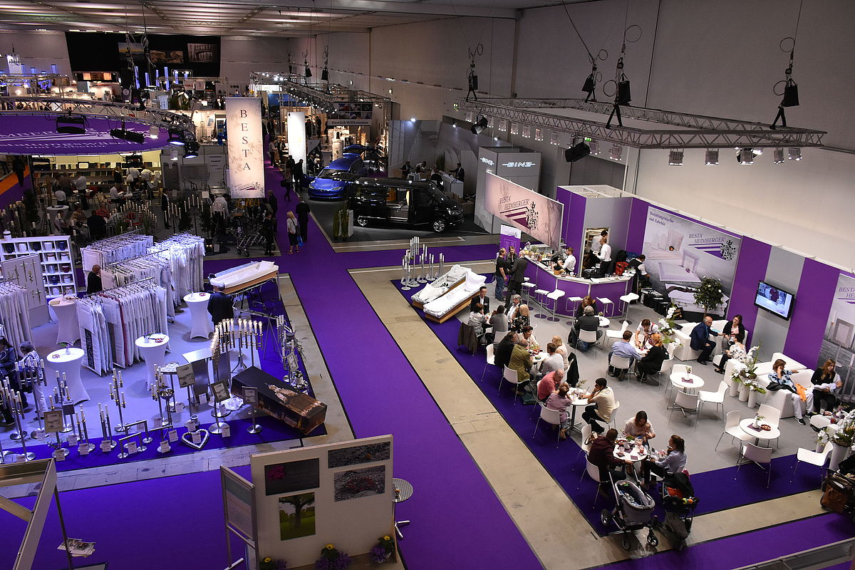 Blick auf eine Messe